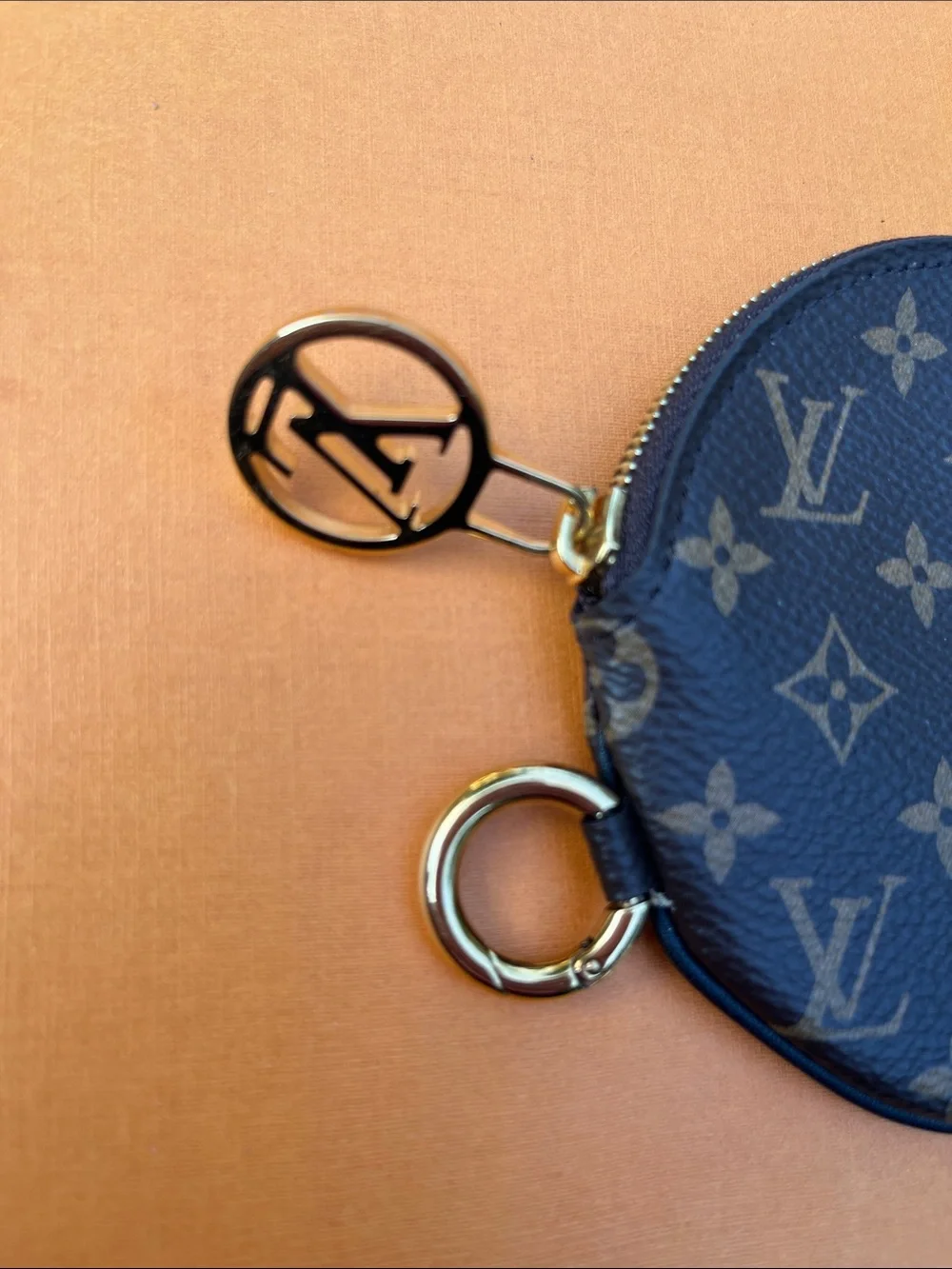 Louis Vuitton LV round coin purse from Trio Pouch set